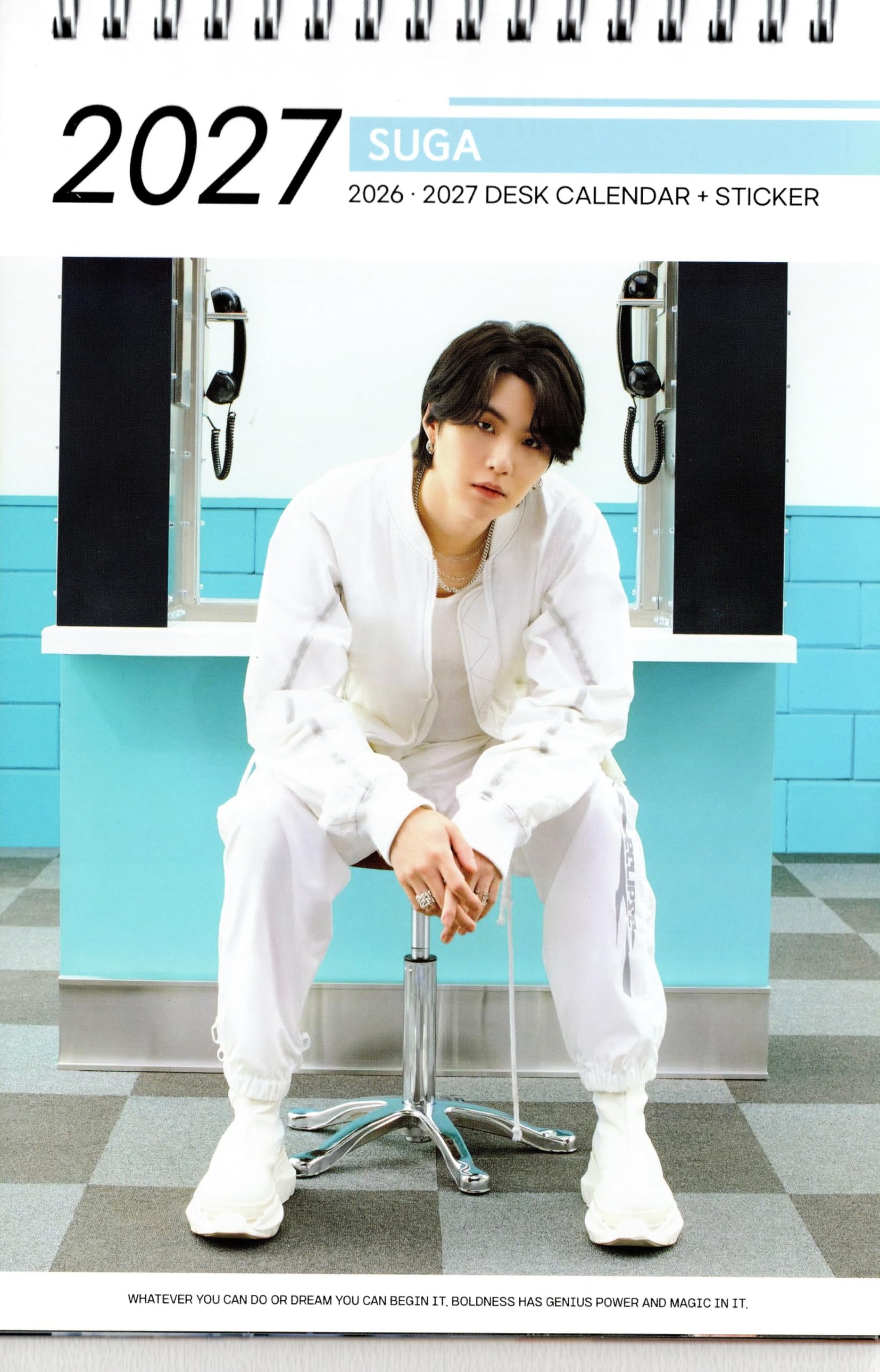 Amazon.co.jp: SUGA シュガ グッズ 卓上 カレンダー (写真集