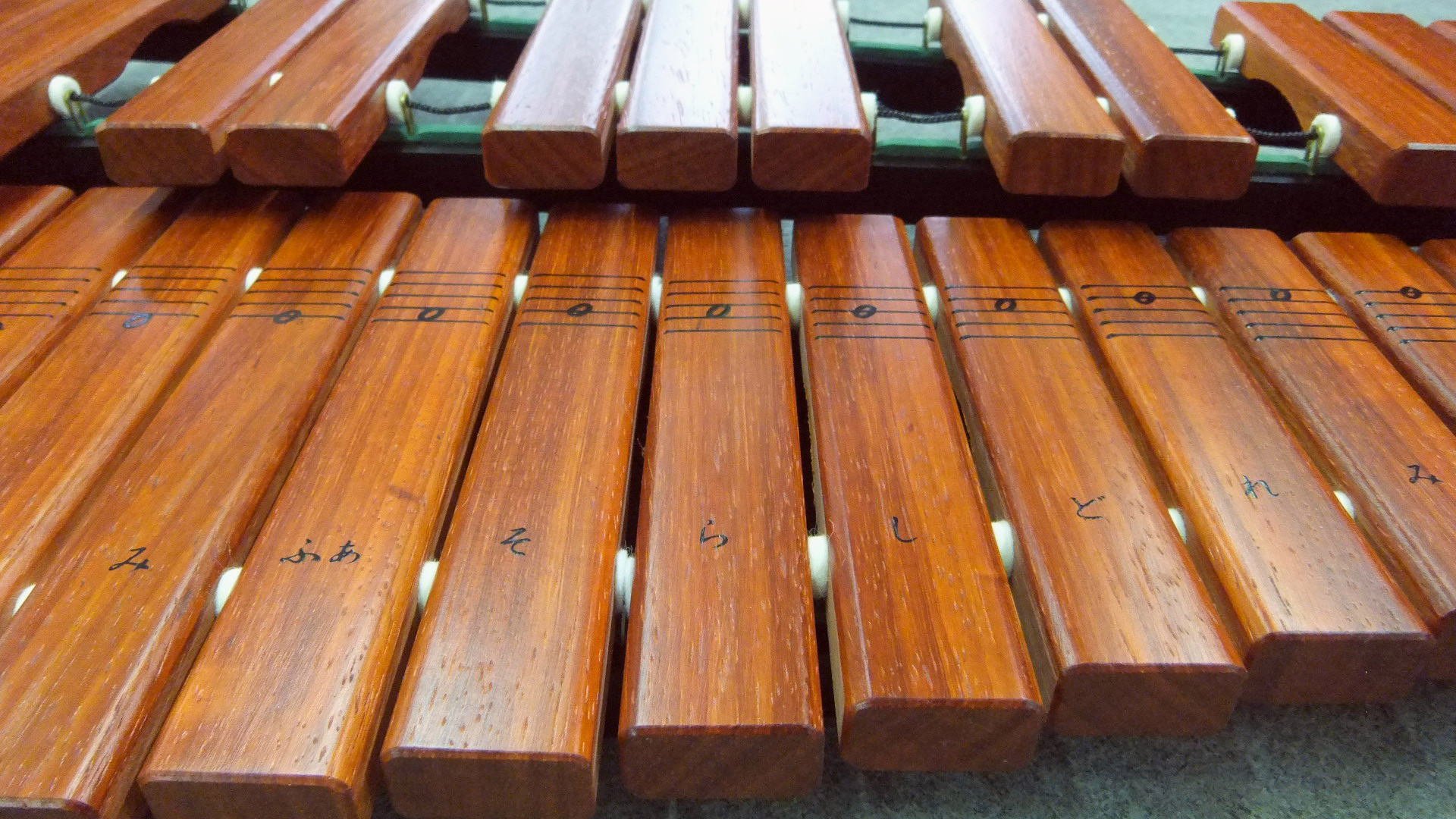 Amazon.co.jp: ヤマハ YAMAHA 卓上木琴 32音 マレット付 TX-6