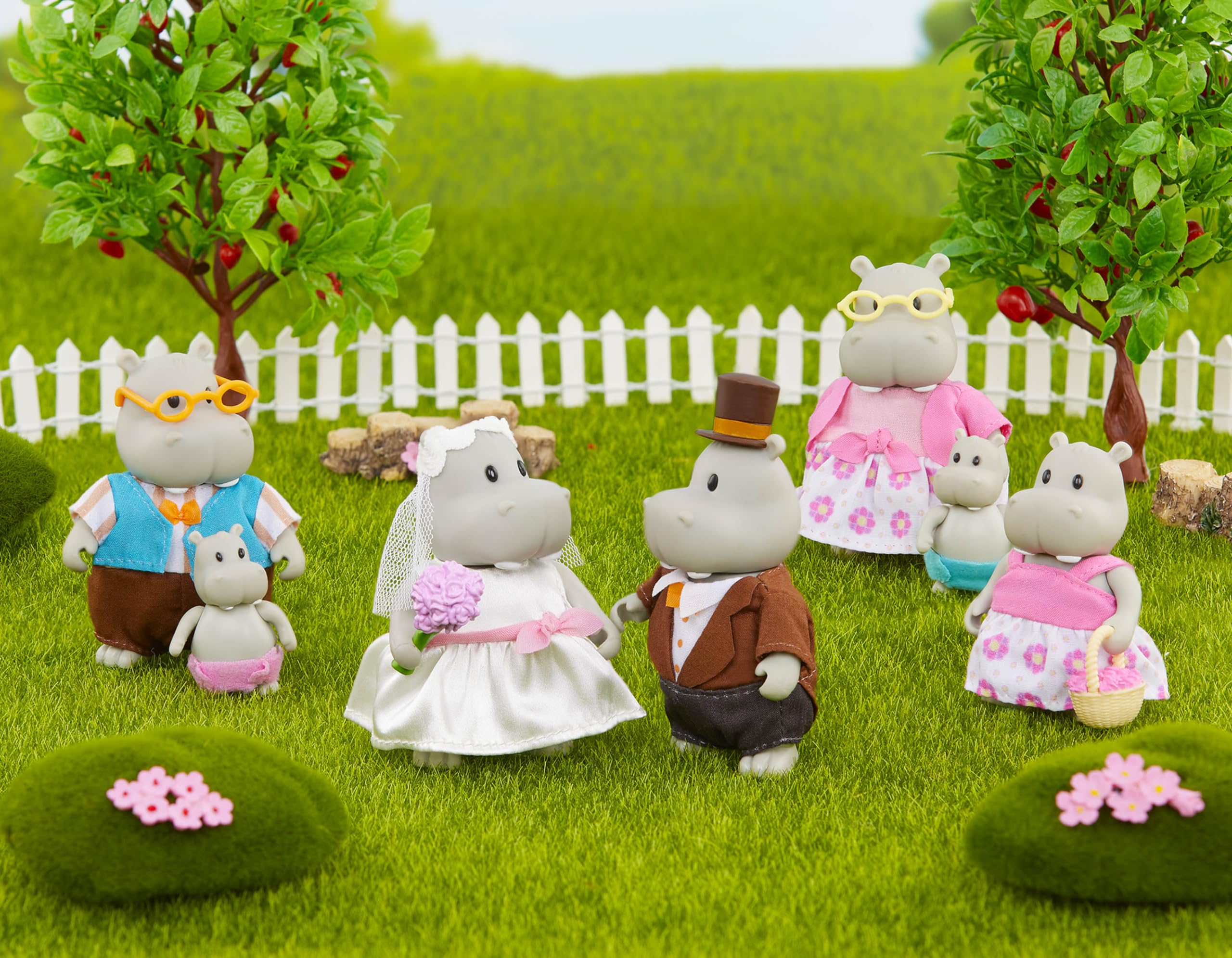 Amazon.com: Li'l Woodzeez – The Pitterpotemus Hippo Family