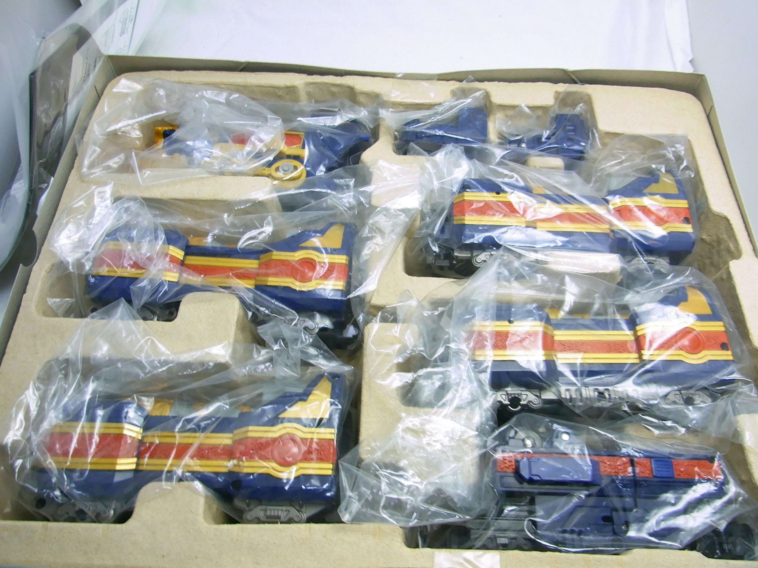 Amazon.co.jp: 魔法戦隊マジレンジャー 魔法鉄神DXトラベリオン : おもちゃ