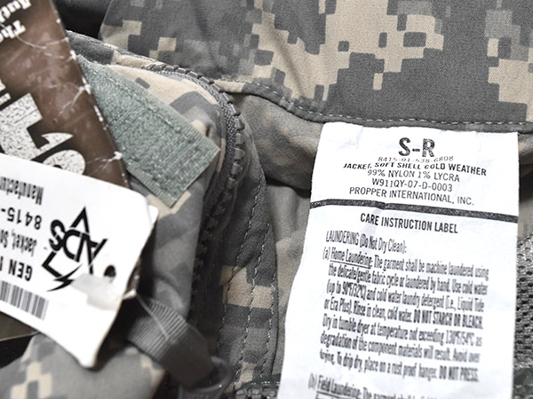 米軍実物 GEN3 ECWCS LEVEL5 ソフトシェル ジャケット S-R ACU/UCP