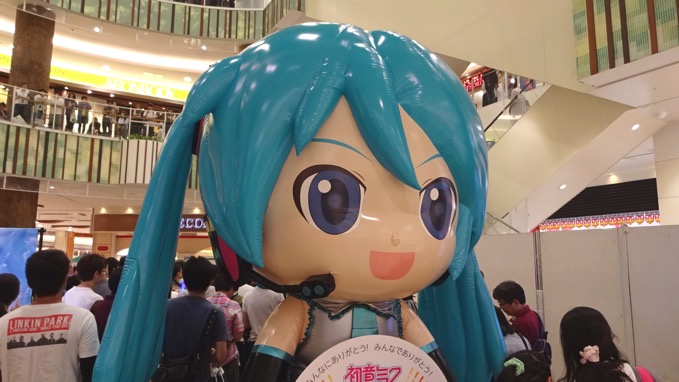 初音ミク×イオン 10周年企画「パパパ・パーティー in AEON」に行ってき