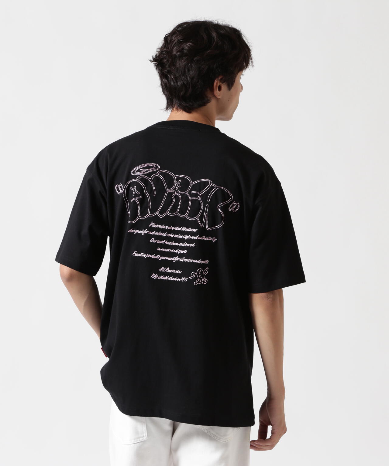 直営店限定》GRAFFITI EMBROIDERY T-SHIRT | AVIREX（アヴィレックス