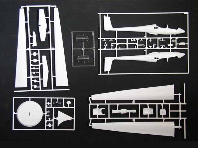 Revell 1/32 ASK-21 Glider preview