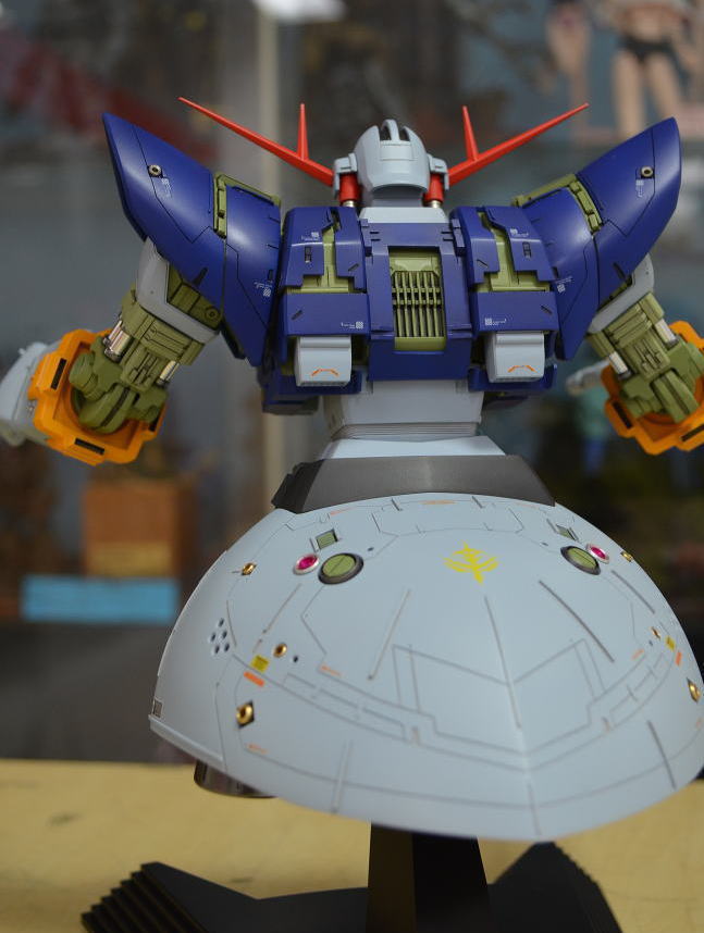 MODEL RUNNER ざくさん 1/100 MG ｼﾞｵﾝｸﾞ