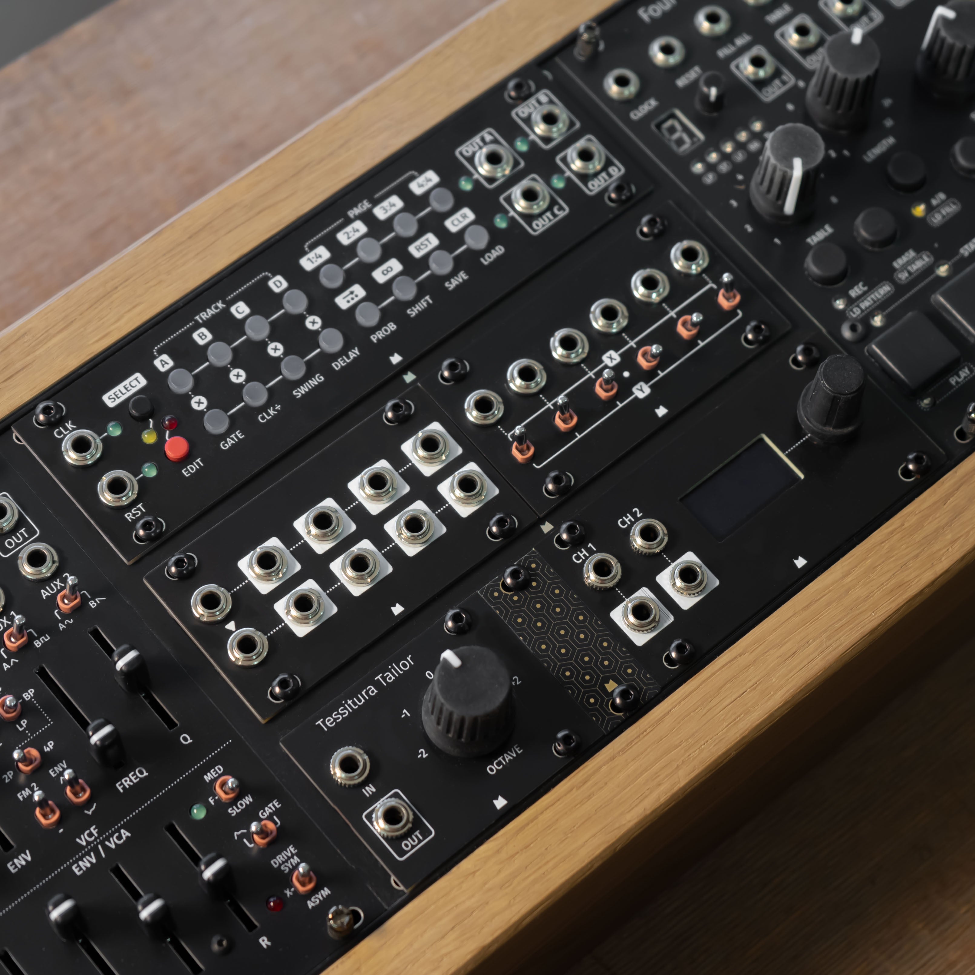 Zeroscope 1U black panel – Mörk Modules