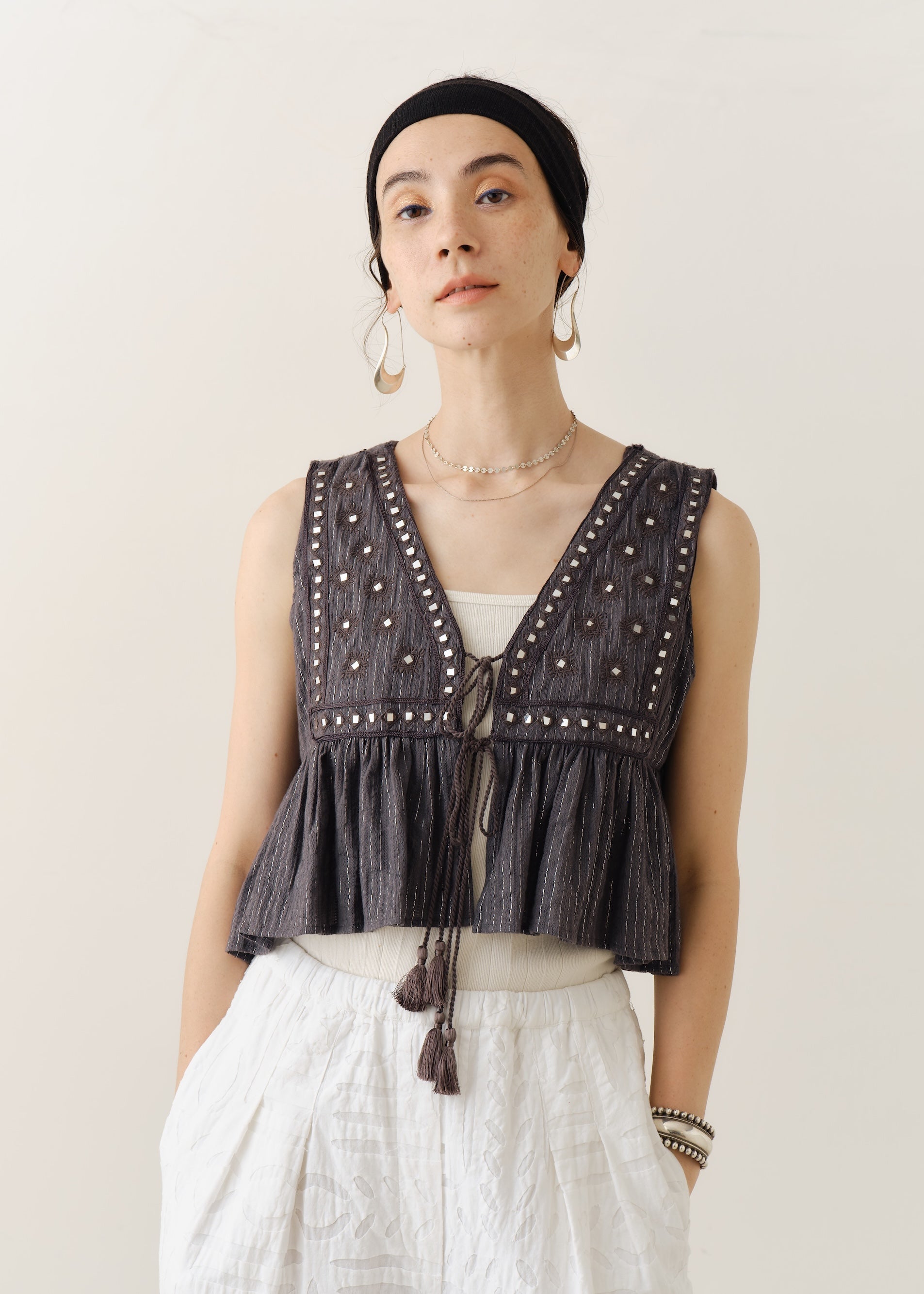 Cotton Jacquard Mirror Embroidery Top | Pasand by ne Quittez pas