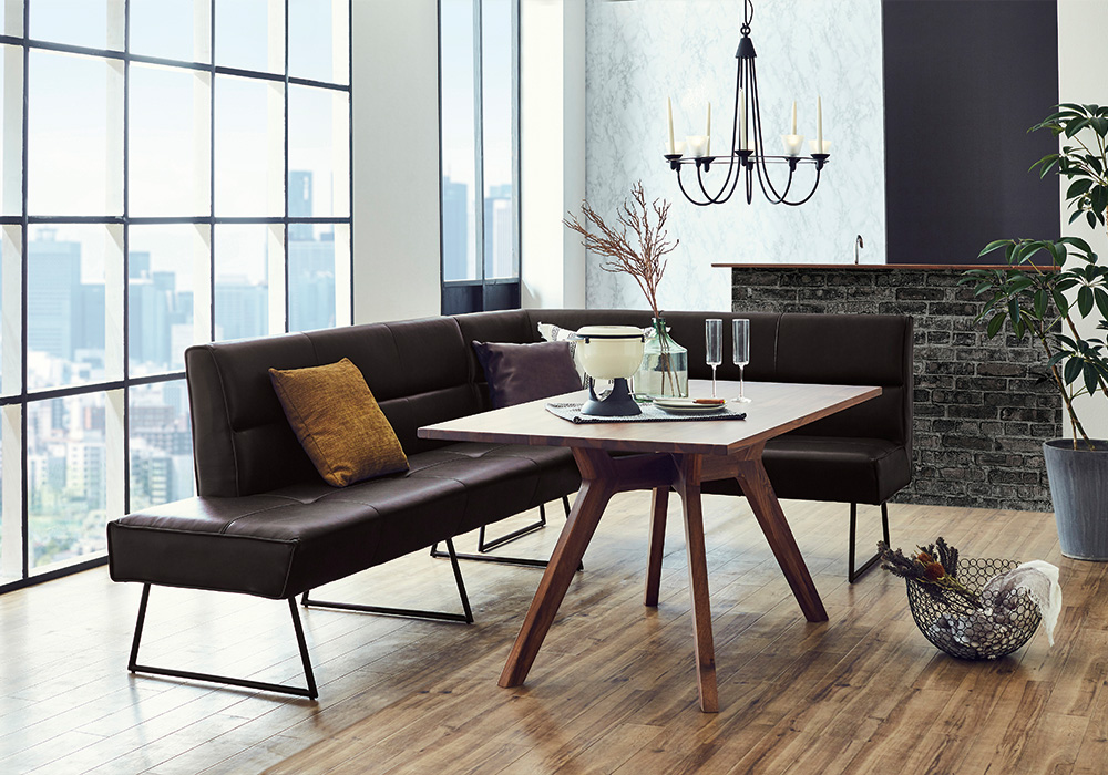 ソファでリビング・ダイニングをすっきり見せよう。選び方とおすすめ