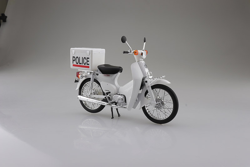 トピックス】「1/12 完成品バイク」シリーズに、「Honda スーパーカブ