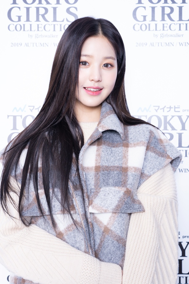 チャン・ウォニョン(IZ*ONE)「モデルの私も応援してくださればうれしい