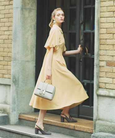 ボリュームスリーブシャツワンピ | ロングワンピース | NOELA OFFICIAL