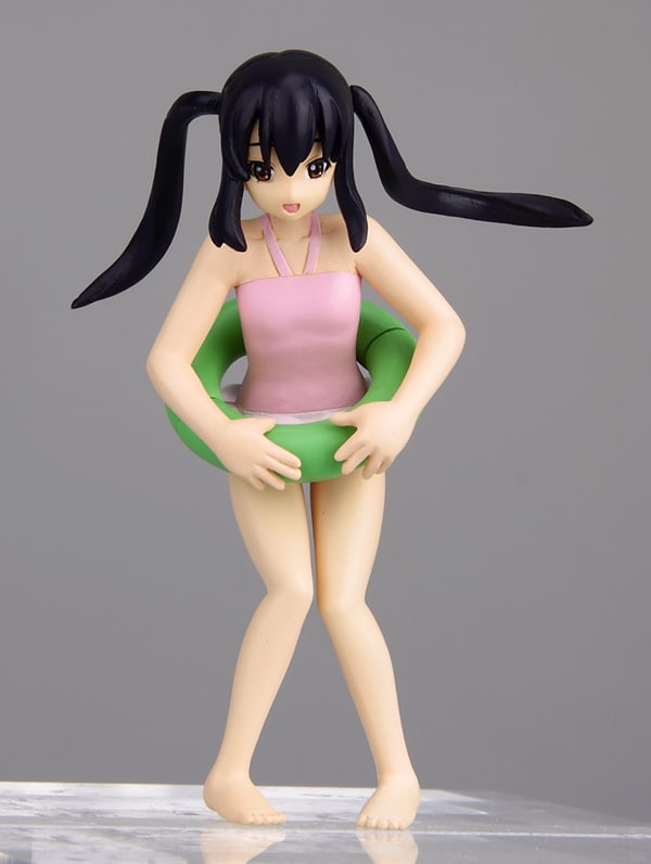 唯と梓が水着で合体、ガチャ「SR けいおん！2時間目」 - コミックナタリー