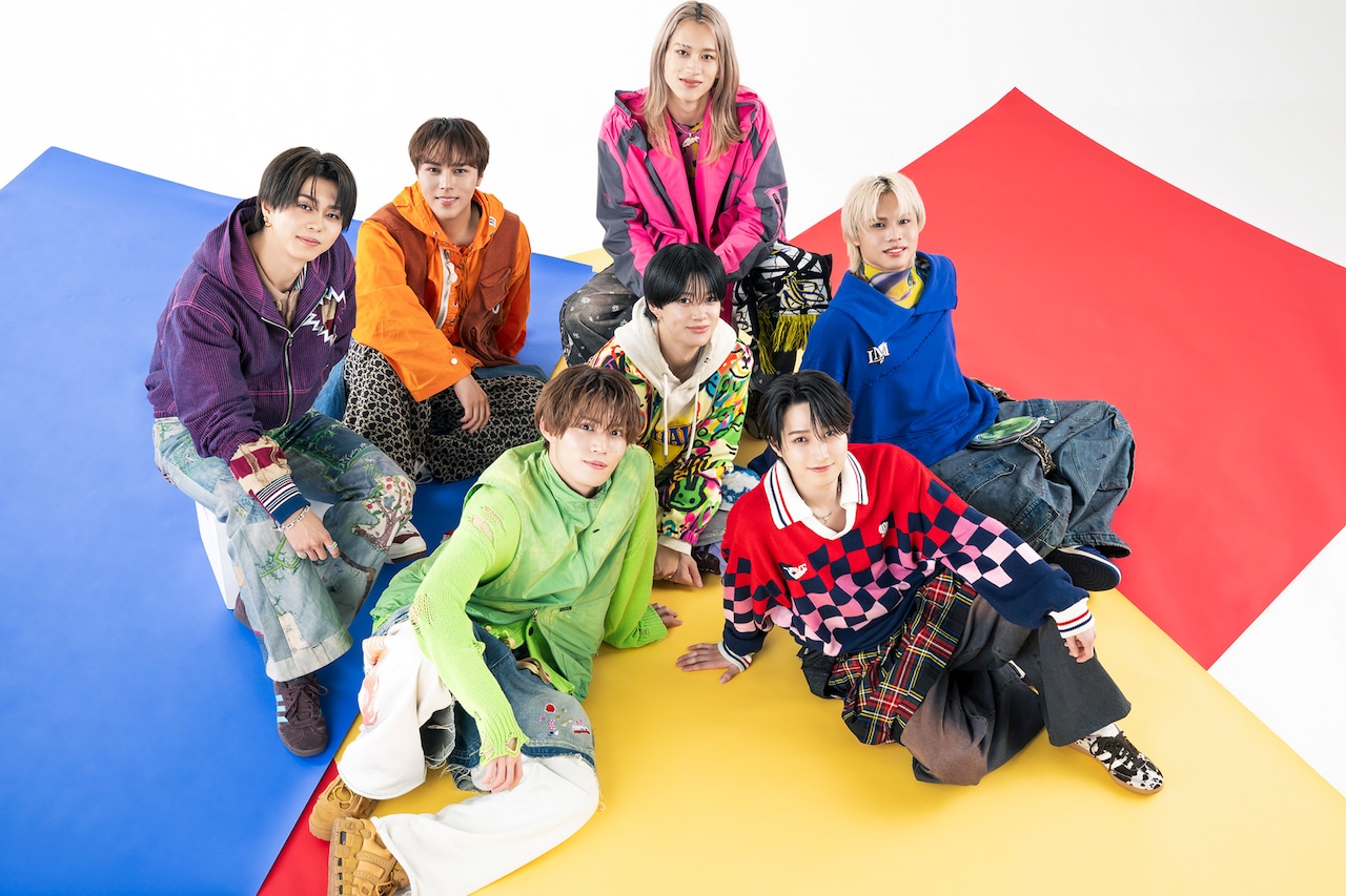 小坂菜緒が画面の中のメンバーに合流、日向坂46「僕なんか」MV（動画