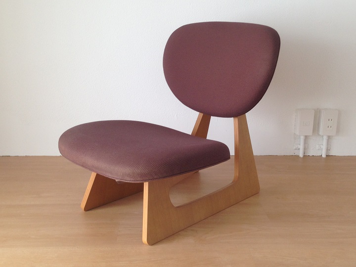 105)ヤフオクで入手した天童木工の名作・低座椅子のこと – 山小屋大家日記