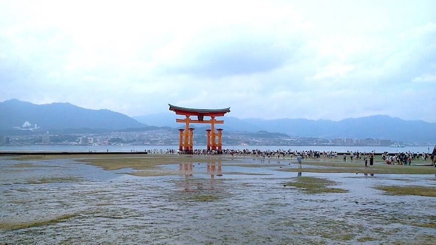 厳島神社 ― 日本三景“安芸の宮島”…広島県・宮島の特別名勝。 | 庭園