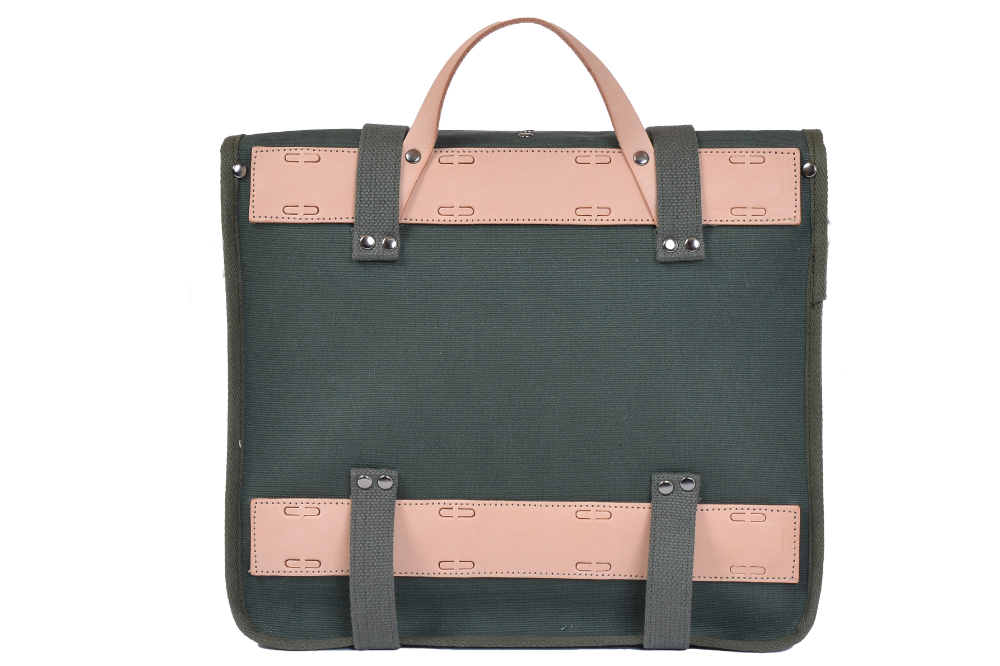 DLX サイドバッグ | OSTRICH（オーストリッチ）公式ホームページ