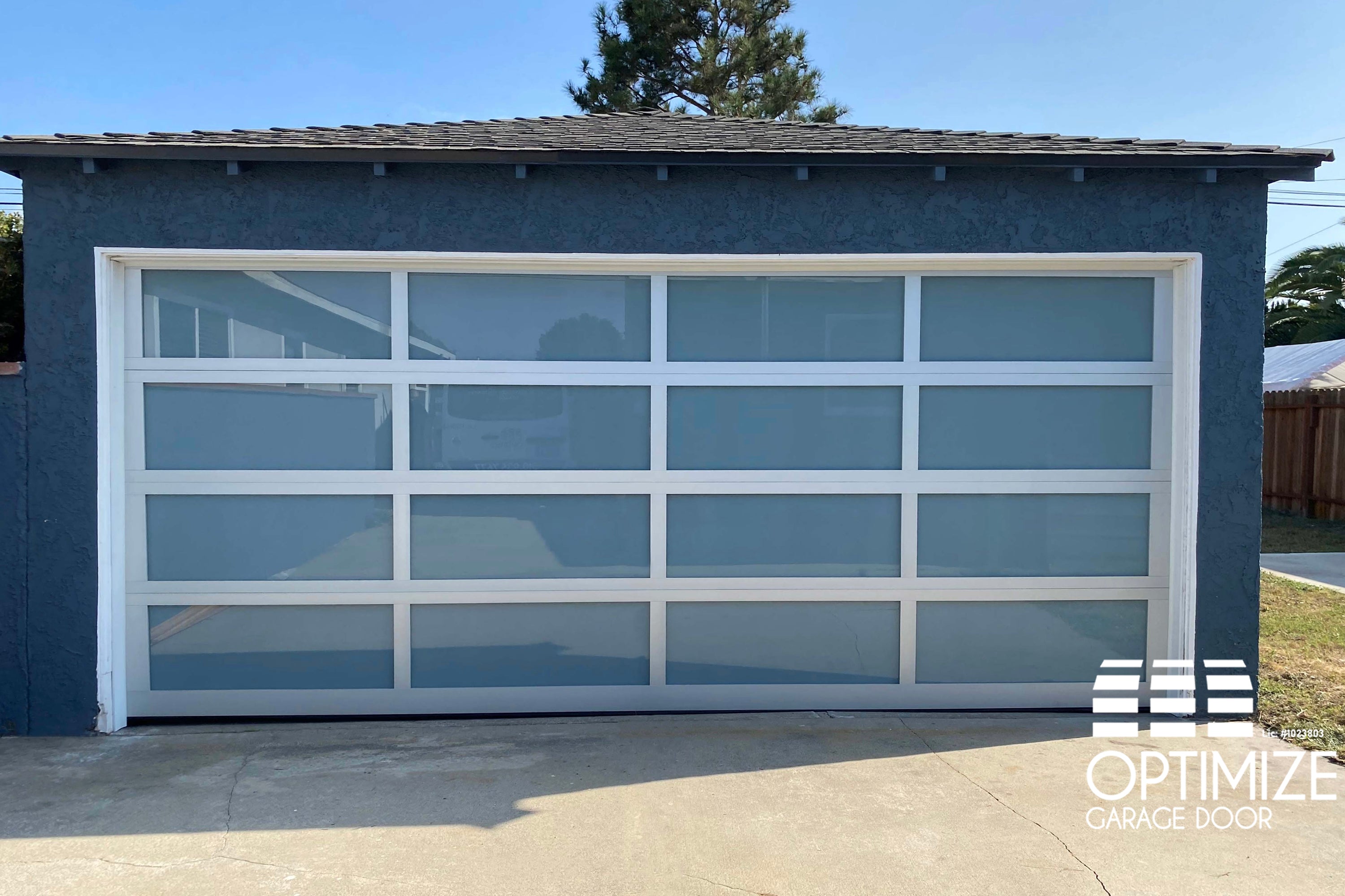 clrwht.jpg?v=1672698400&width=1946