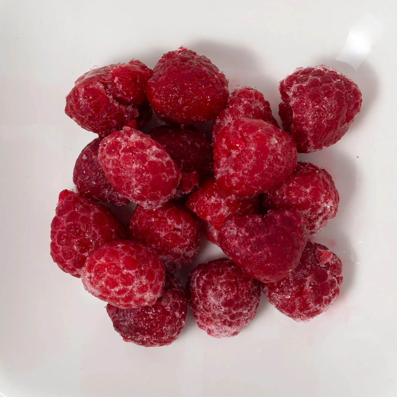 IQFフルーツ レッドラズベリー 300g : フルーツ・野菜 | スモール