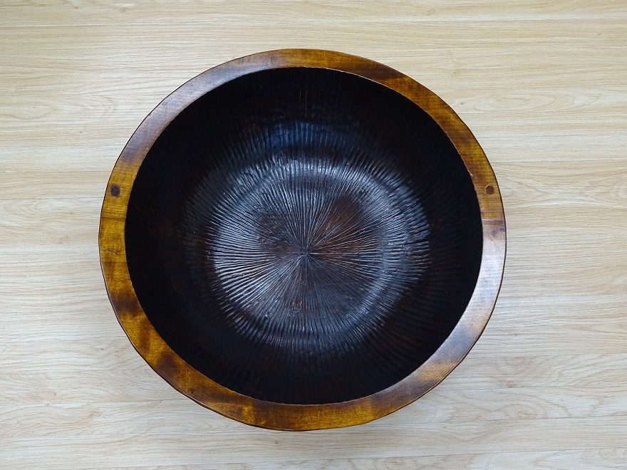 送料無料 秋山木鉢 尺9寸5分 漆 002 | 秋山郷 本物無垢の輪切り