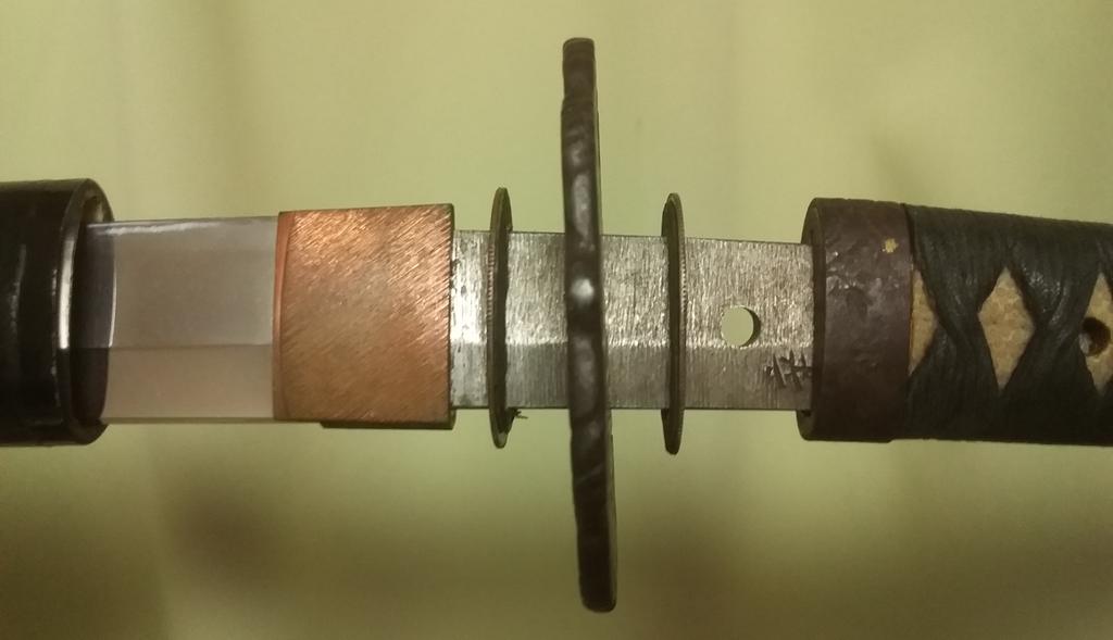 よく描き間違えられることの多い日本刀の鍔元の構造と分解したところ