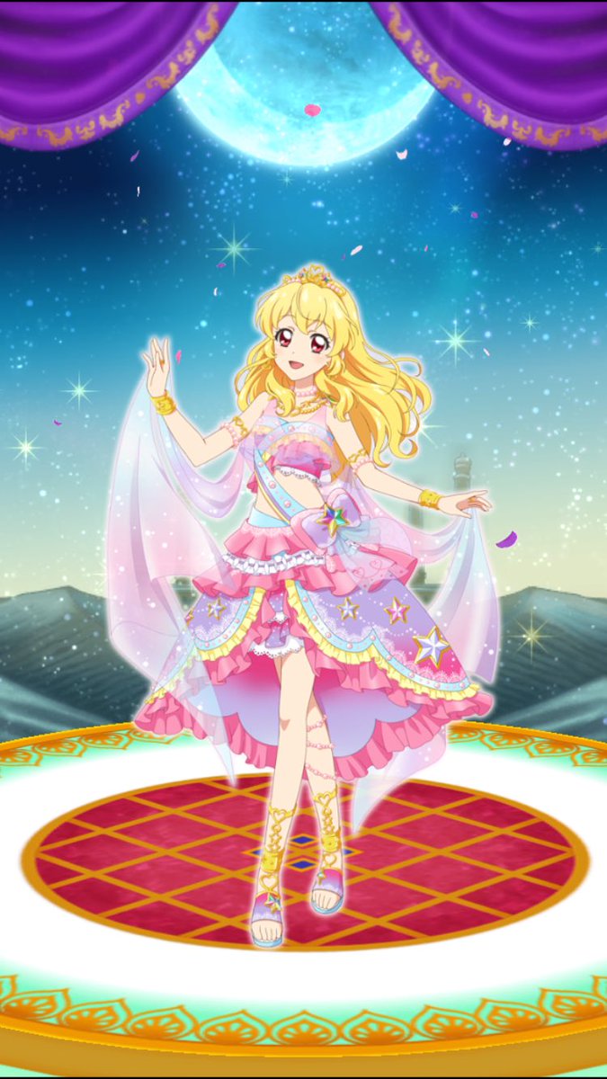 スターフェスティバルコーデのいちごちゃんドレスアップ。 このコーデ