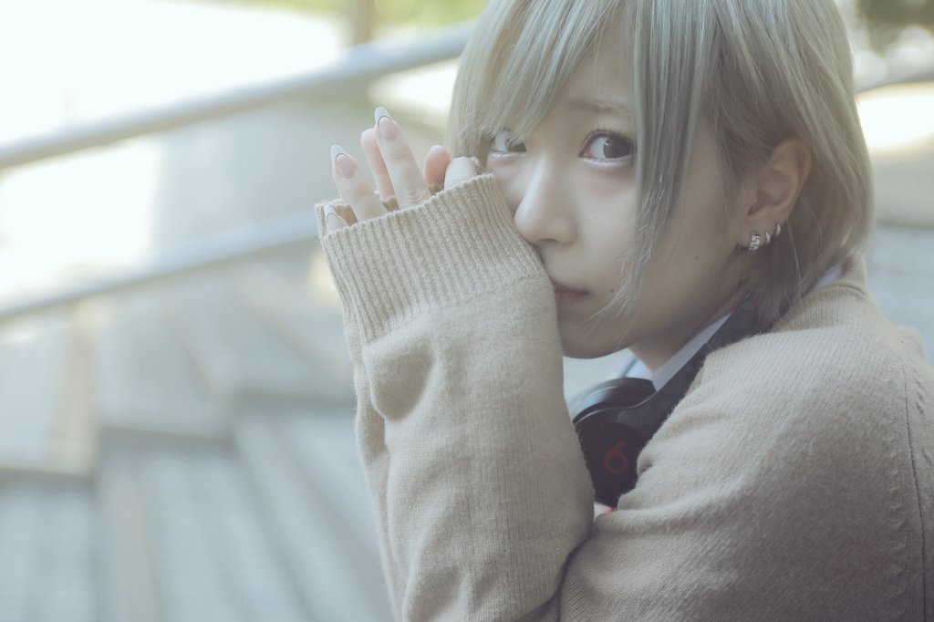 RT @tikotamu: なんとなく制服ポトレ Model:れおぺこ