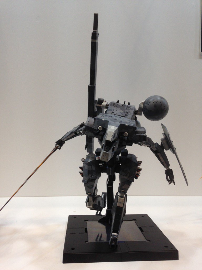 千値練ブースでは4月に発売を控えたRIOBOT メタルギア