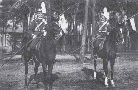 ポーランドというと槍騎兵。 これはプロイセンの槍騎兵だが独特の