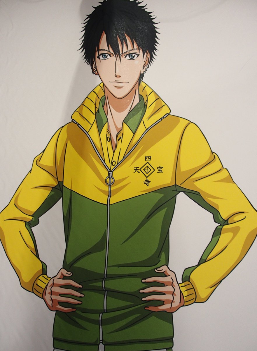 グッズ入荷情報】テニスの王子様より、等身大タペストリー 財前 光（四