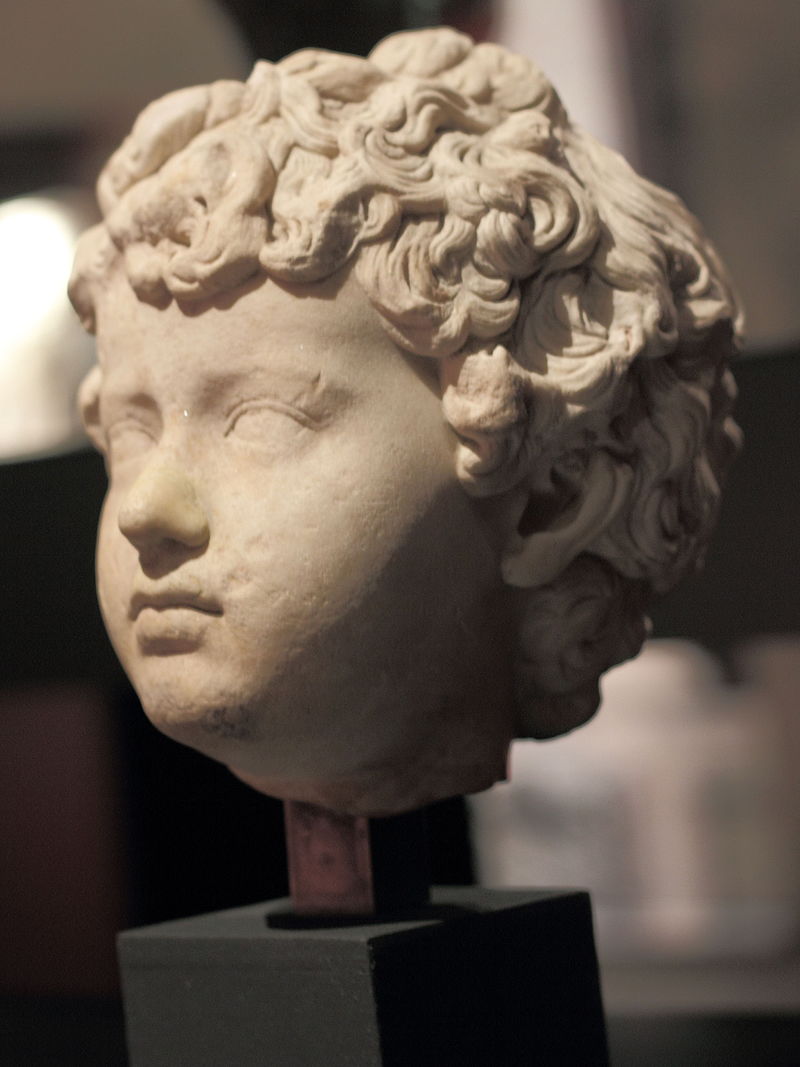 ルーブル美術館収蔵のルキウス・ウェルス帝の肖像彫刻です。 ローマ