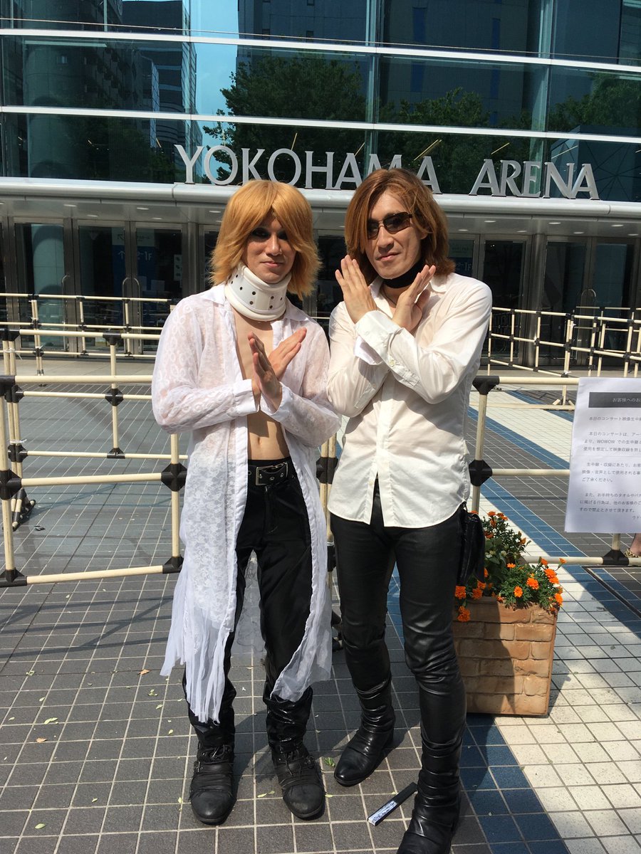 写真でも。 HIDEさんコスで有名なろんちゃん。 いつもX関連のイベント