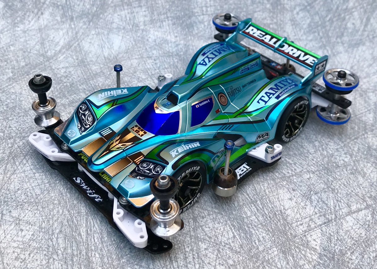 コンデレ】ニイダさんの『クールエッジ』。メッキボディを活かした