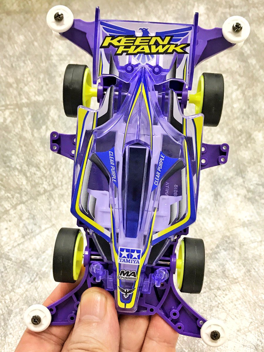 キーンホークJr. クリヤーパープルスペシャル』タミヤのイベント会場で