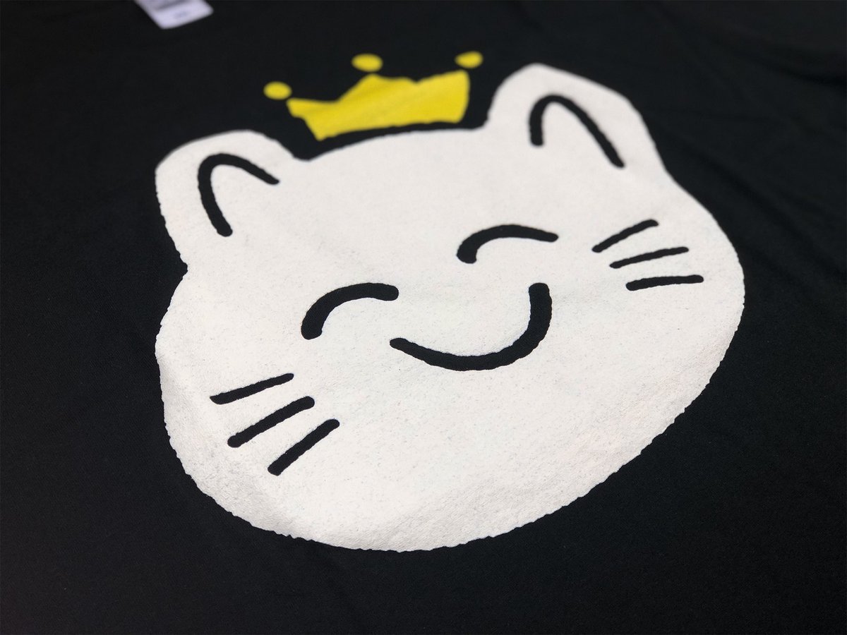 グッズのお知らせ) おおきいなるせねこTシャツ(きんぐ) おおきいなるせ