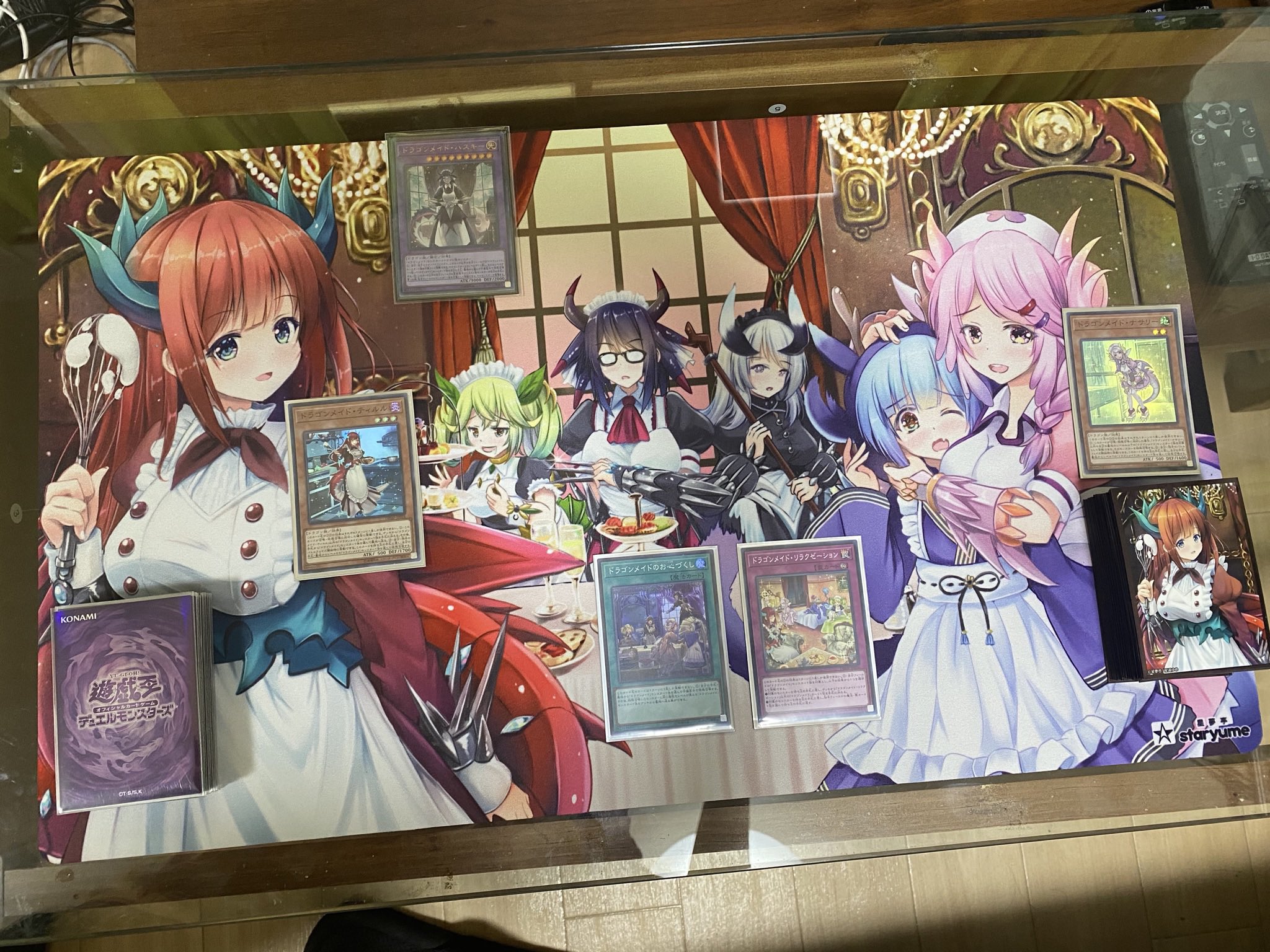 遊戯王YUGIOH！Day ドラゴンメイド リラクゼーション海外プレイマット