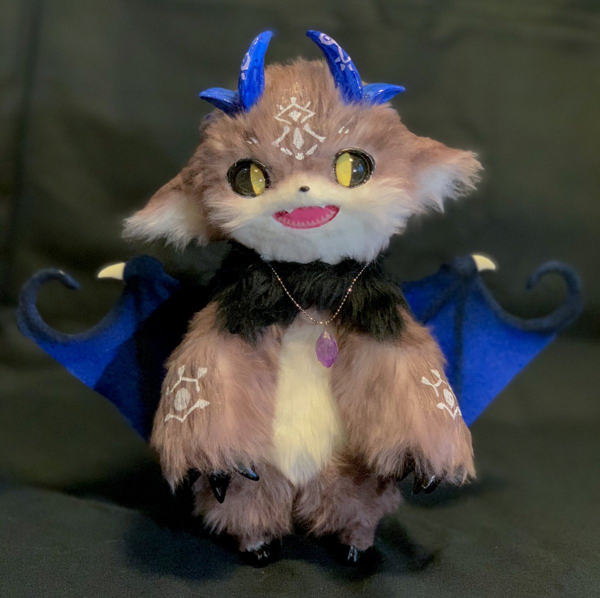 YouTubeで活動してるVtuber悪魔、でびでび・でびる様のぬいぐるみを