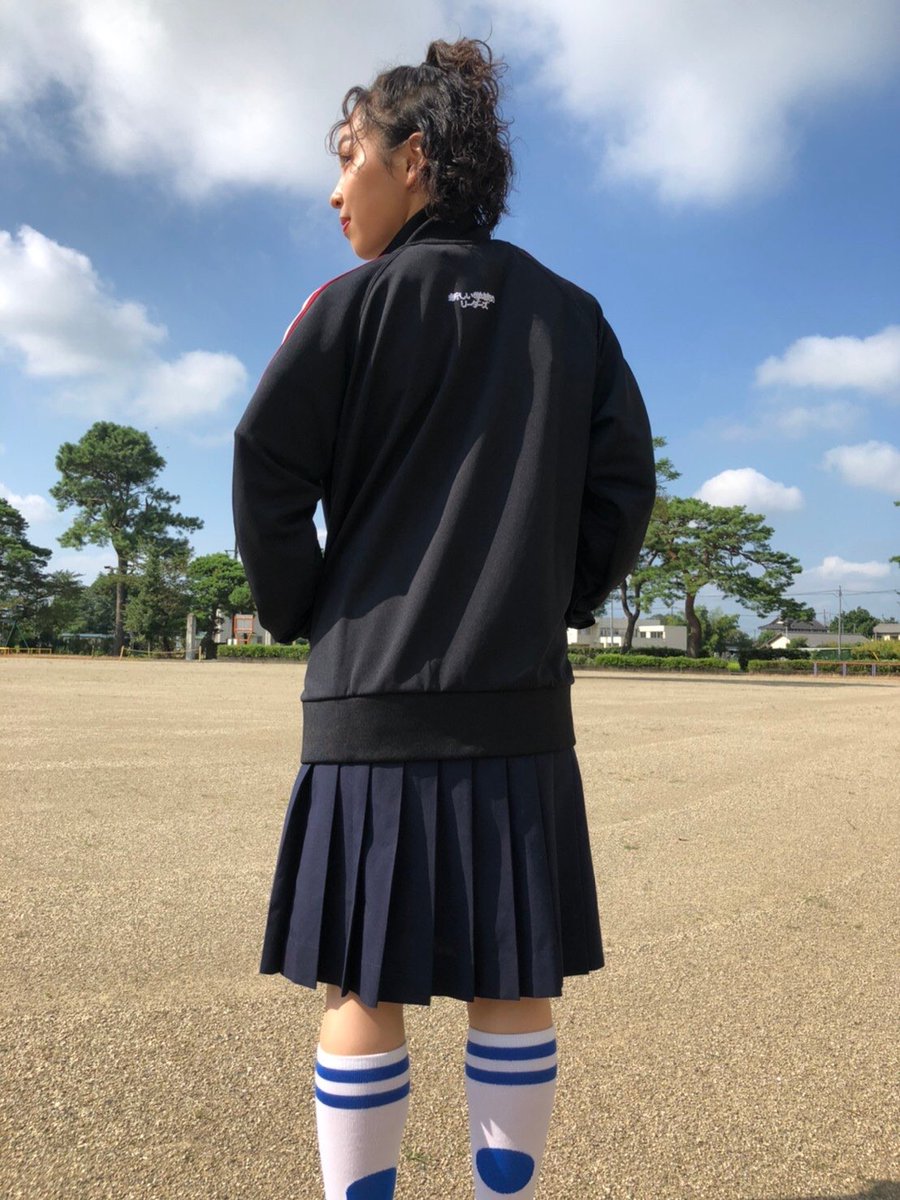 好評の「組体操ジャージ」が M・L・XL サイズ が 本日より再販！ 刺繍