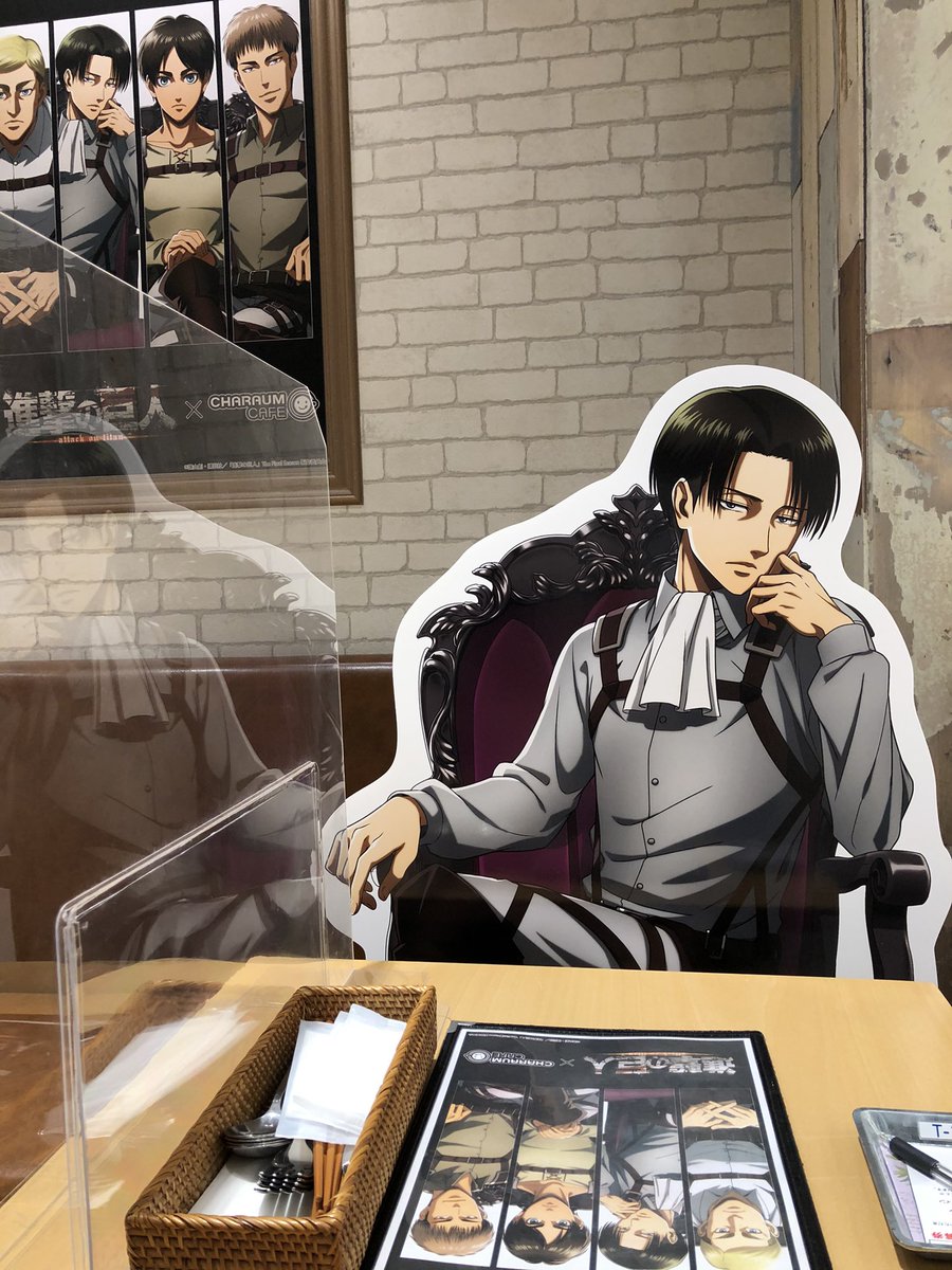 進撃の巨人 カフェ開催中の #池袋 #キャラウムカフェ です。 スタンド