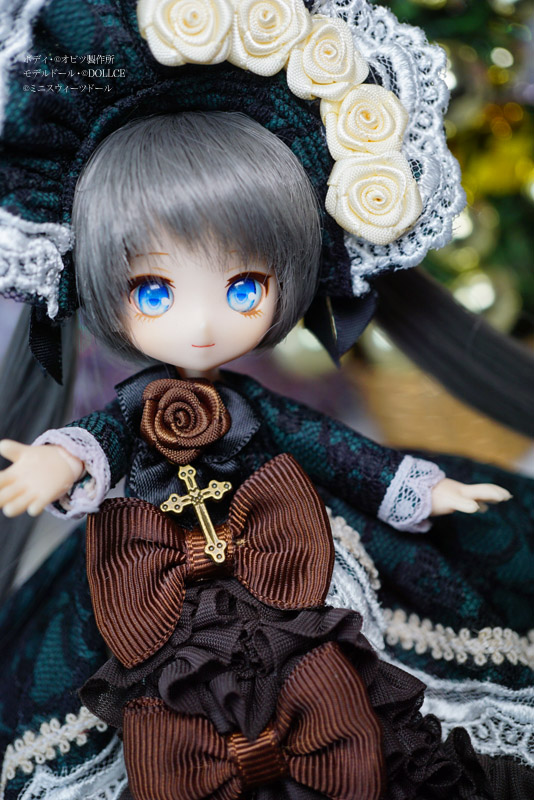 こちらはオビツ11サイズ💕 どちらのドレスも、シワになりにくい素材