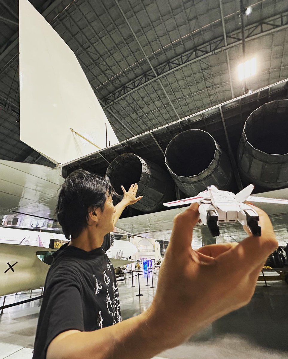 XB-70とVF-1 時空を超えて二つの、オリジナル、バルキリー達が出会う