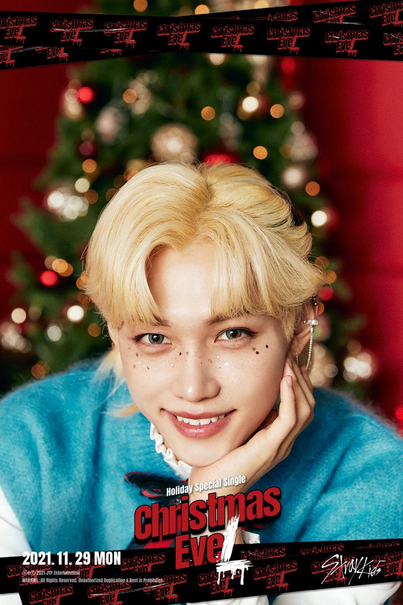 スキズ　フィリックス　ヨントン　subk christmas evel Stray Kids FELIX Christmas Evel subk Benefit Official Photocard