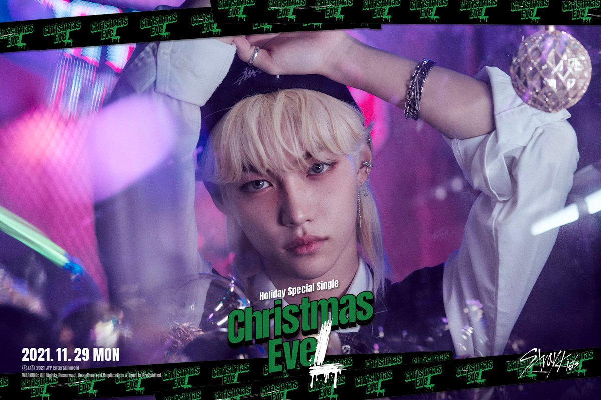 Stray Kids(스트레이 키즈) Holiday Special Single <Christmas EveL