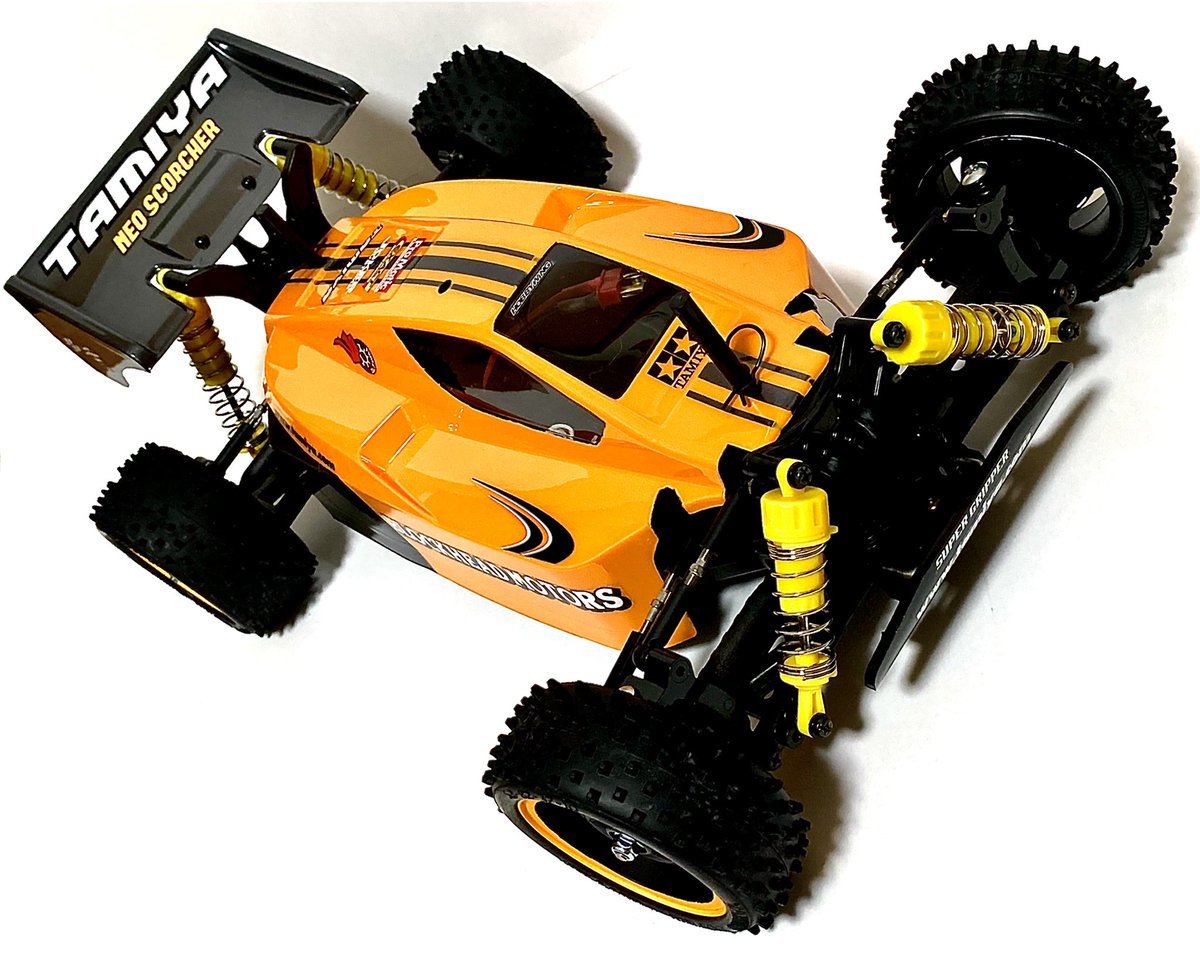 年末に完成したTT02Bネオスコーチャー！ステッカーをペタペタ貼りたい