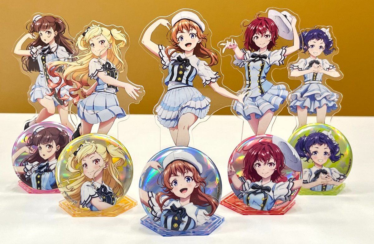 中野ライブグッズを写真でちょっとだけご紹介👀 まずは缶バッジと