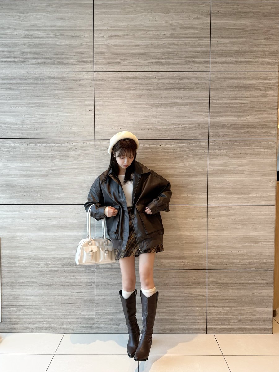 最近の全身GRLコーデ🧸🖤 個チャンで紹介してるから是非見てね