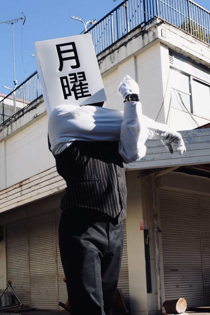 さて、今週は誰から絶望させてやろうか。