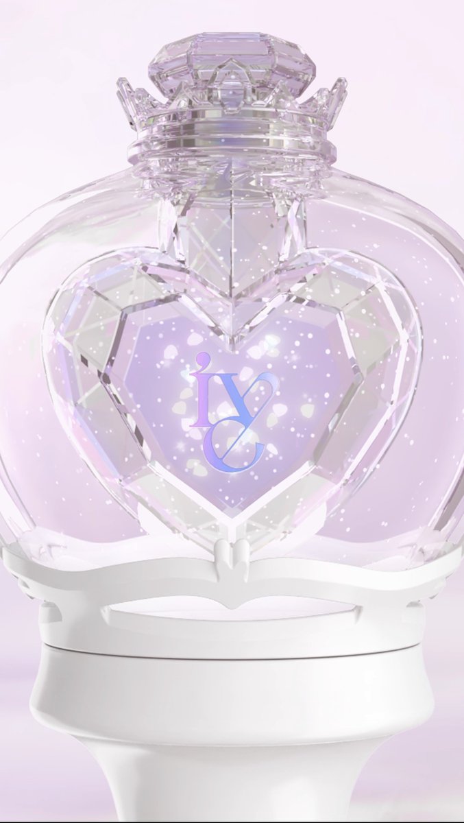 📢新商品情報✨】 . IVE OFFICIAL LIGHT STICK VER.2 . 販売開始予定と