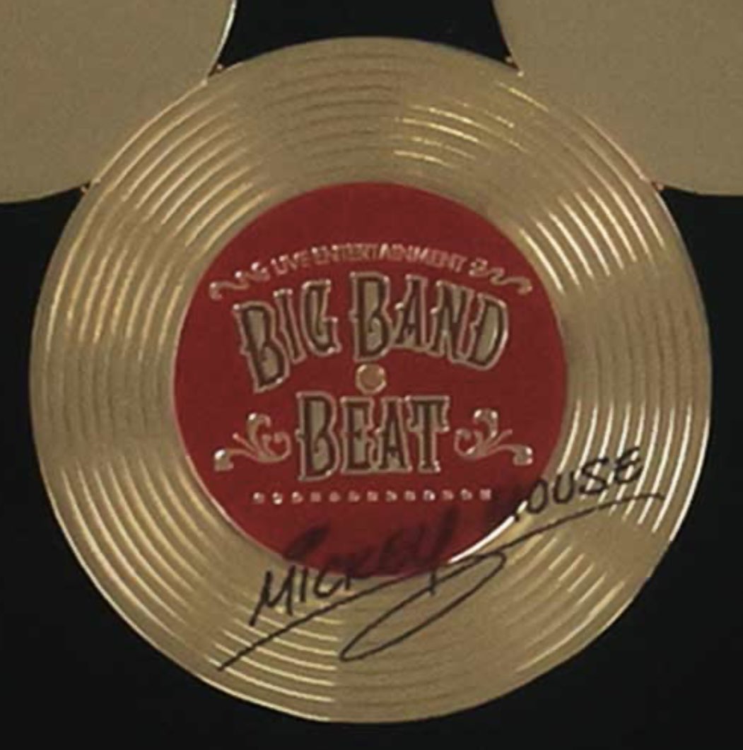 8月1日より、「ビッグバンドビート」でミッキーマウスが実際に使って