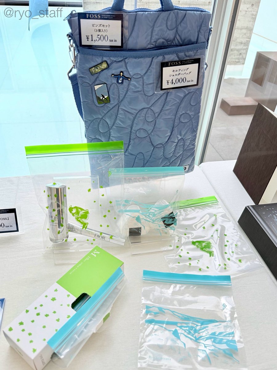 本日開催4日目となる、吉沢亮写真展『#FOSS』。会場の代官山ヒルサイド