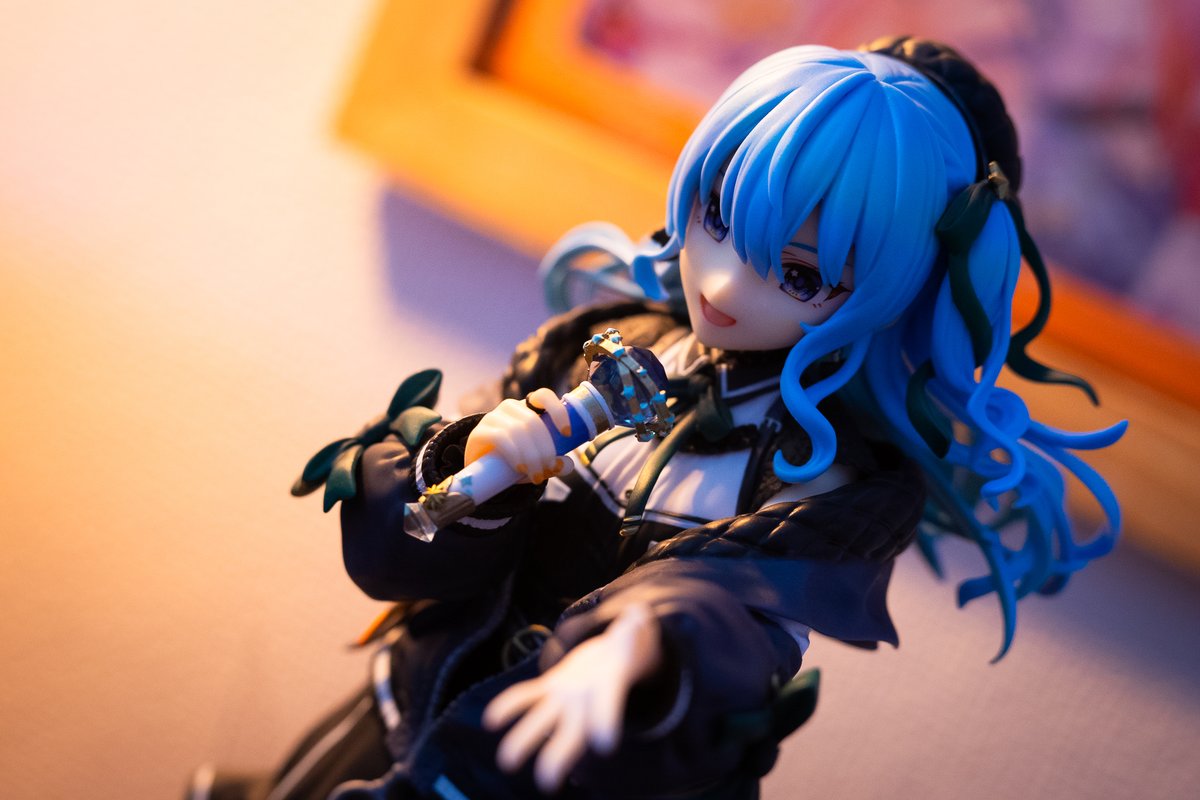 すいちゃんの1/7スケールフィギュア届きました！！ ちょっと組み立て